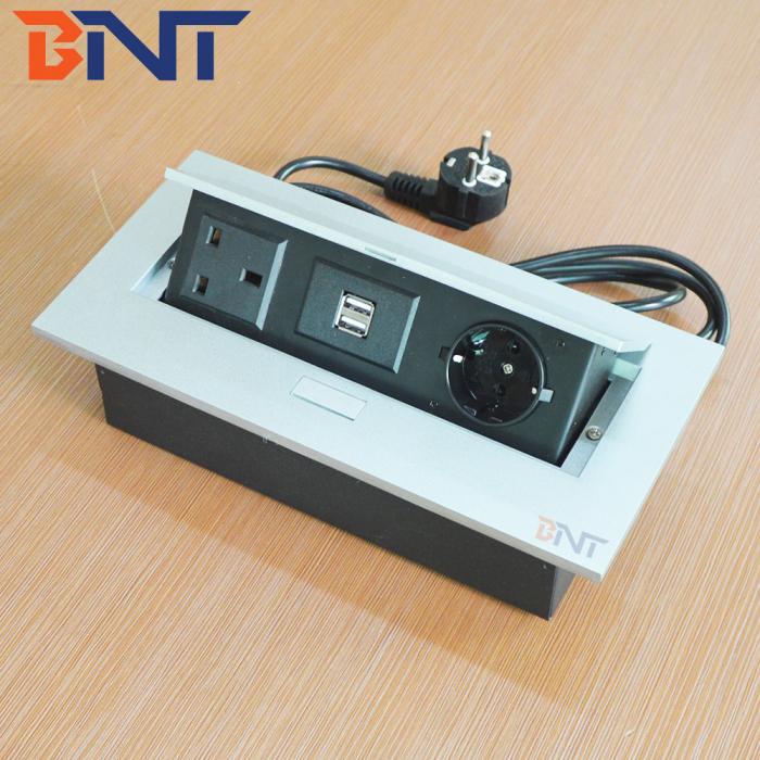 桌面插座 BD650-4