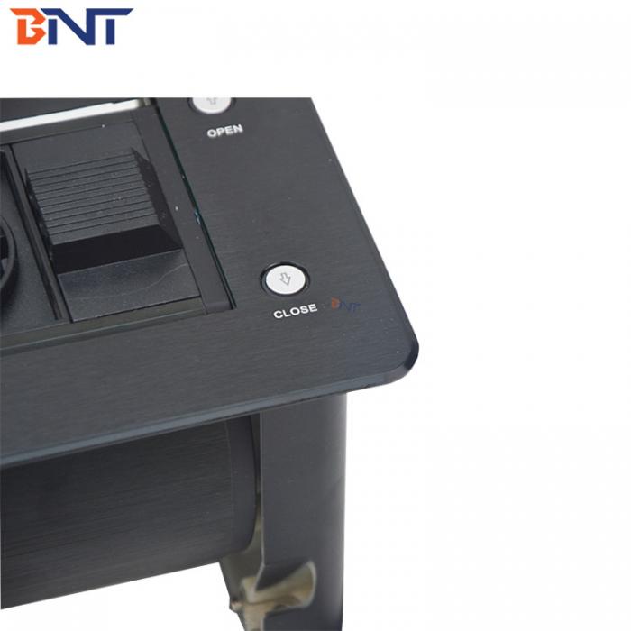 桌面插座  EK9807EU