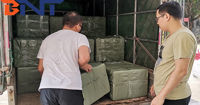 2020年6月27日广州博摁特高新科技有限公司发货600套插座到东南亚国家