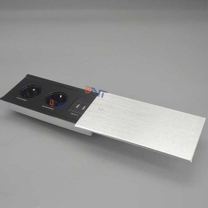 滑盖插座  BC-02FR