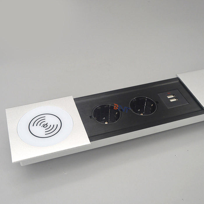 滑盖插座  BC-07EU