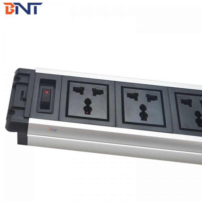 桌面电源插座 PTS104