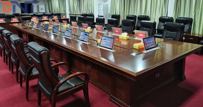 AML-15.6(背屏)超薄升降器用于湖南某政府会议室