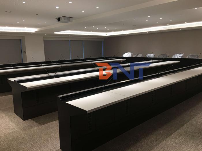 2021-8-14 BNT 60台电动升降器在台湾正式使用