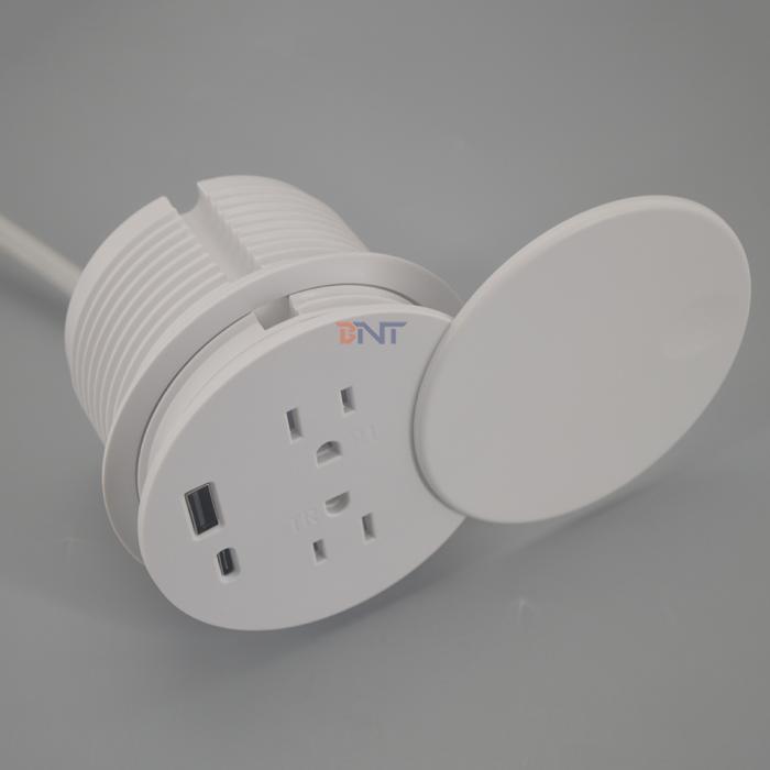 迷你桌面插座  TS90