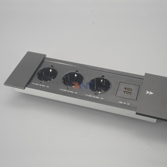 滑盖插座  BC-0402EU