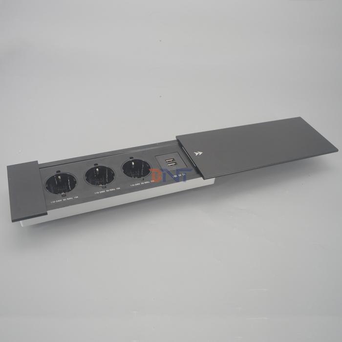 滑盖插座  BC-0402EU