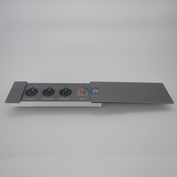 滑盖插座  BC-0402EU