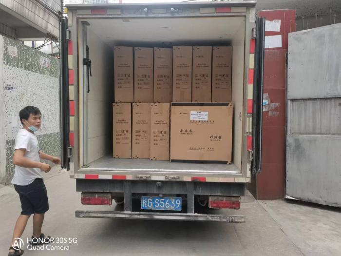 2022.4.12博摁特向白俄罗斯发货31台24寸普通升降器