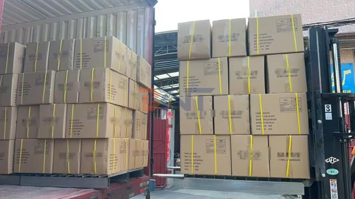 2023-7-21博摁特向俄罗斯出货4300套锌合金插座