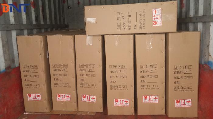 2019-3-10  sent 30 sets moterized monitor  lcd lift to the  Indonesia
