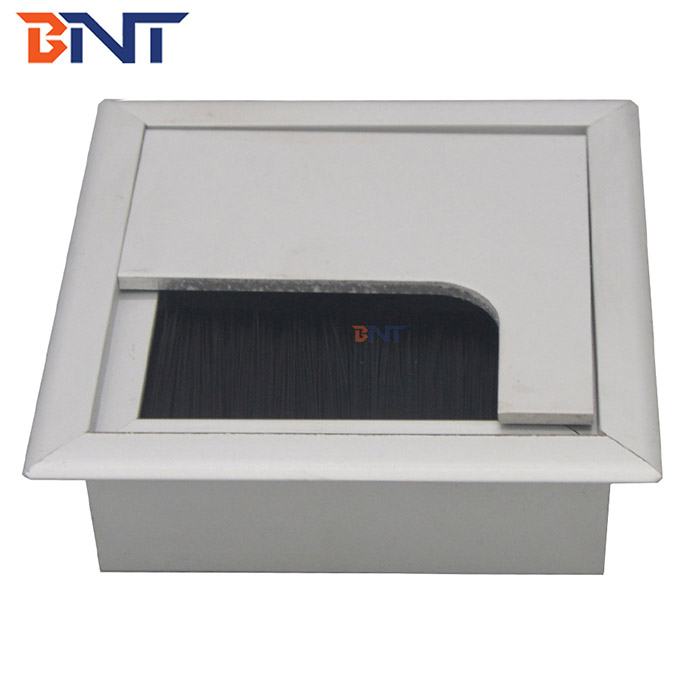 80*80mm brush table cable manager BF004