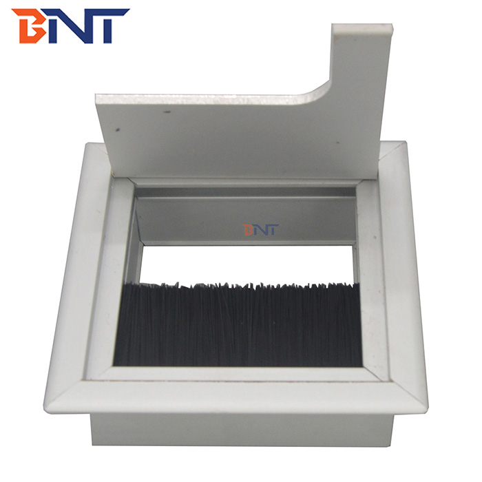 80*80mm brush table cable manager BF004